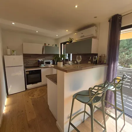 Cosy Climatise Apartament Lucciana (Corsica)