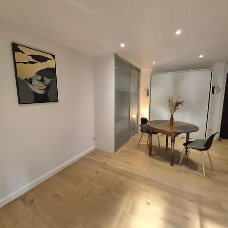 Cosy Climatise Apartament